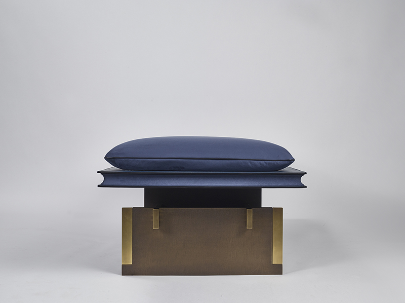 Horizon_bench, 2016, Leather, Bronze, 180x70x44cm, Manufactured by PROMEMORIA, Photo by Daniele Cortese