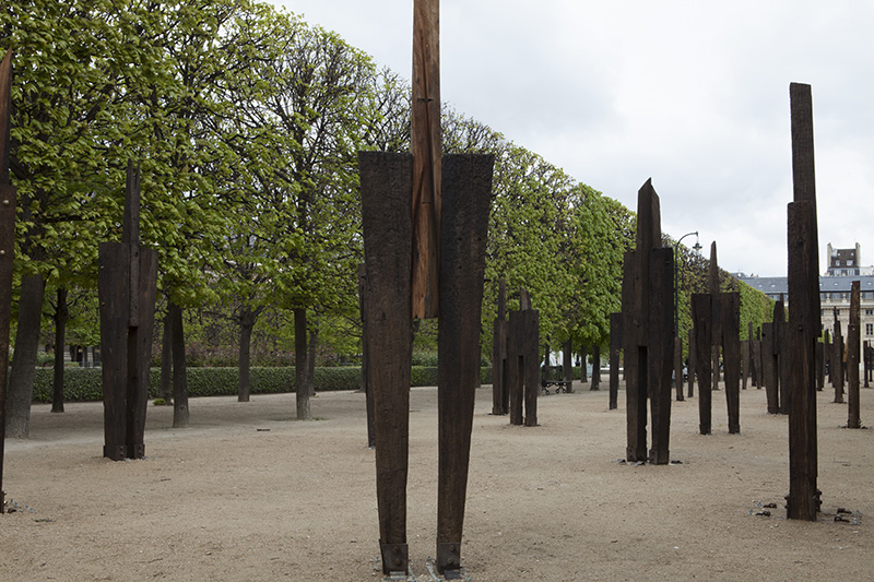 L'homme debout (The Standing Man), 2016, Palace-Royal Garden, Paris