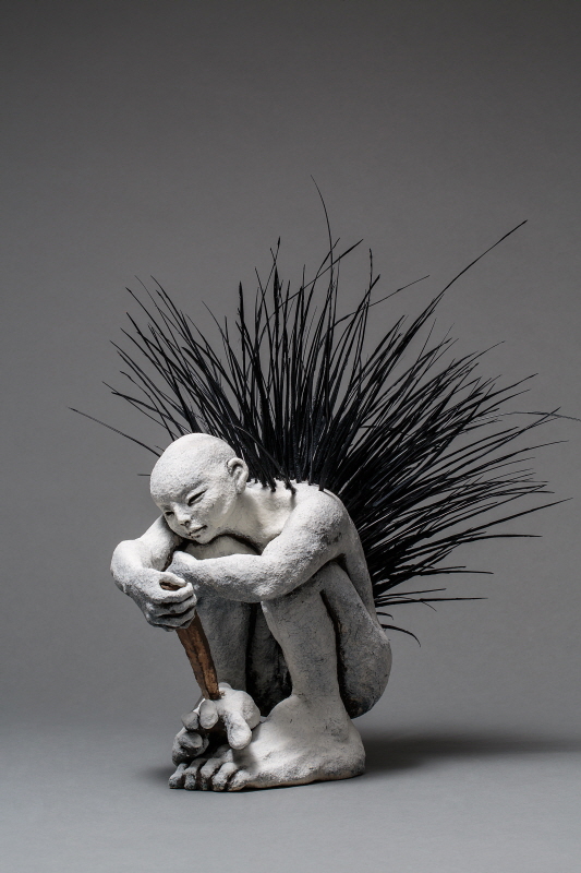 Closure, 2015, ceramics, feather, 39 x 42 x 43(h)cm