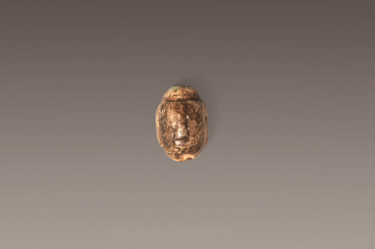新石器時代 紅山文化玉人首佩, H2.5 W4.7