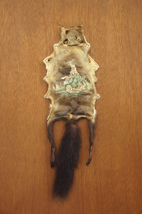 Captain Squirrel 2, 2014, Oil on Korean squirrel skin, 42x16cm